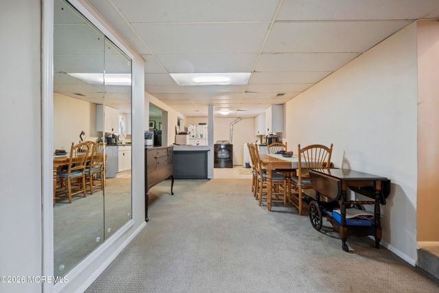 282 Parkview Terrace, Lincroft, NJ 07738