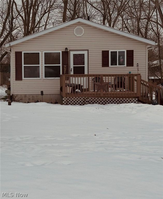 360 James Avenue, Akron, OH 44312