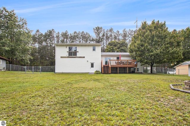 8901 Lake Ann Road, Lake Ann, MI 49650