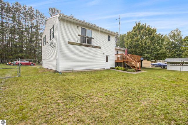 8901 Lake Ann Road, Lake Ann, MI 49650