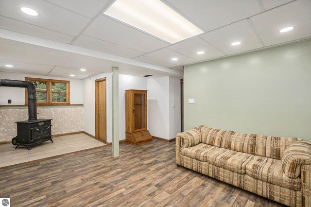 8901 Lake Ann Road, Lake Ann, MI 49650