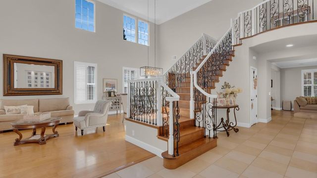 7115 Lahinch Drive, Gilroy, CA 95020