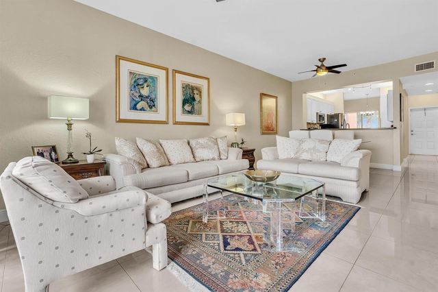 7735 Yardley Drive 406, Tamarac, FL 33321