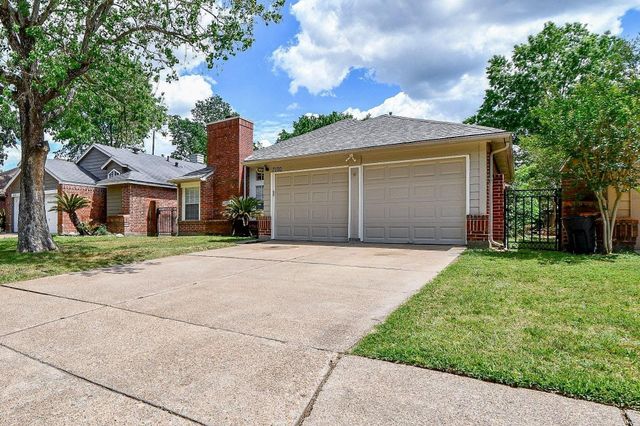 7130 River Garden Drive, Houston, TX 77095