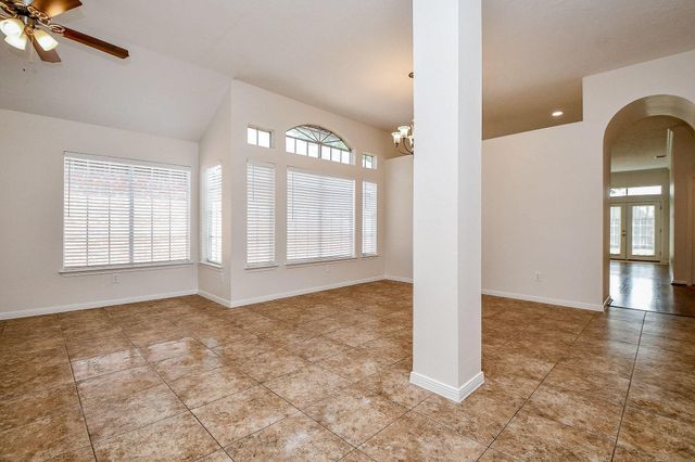 7130 River Garden Drive, Houston, TX 77095