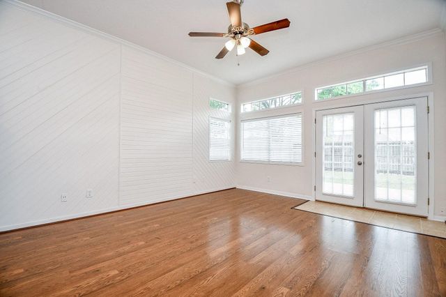 7130 River Garden Drive, Houston, TX 77095