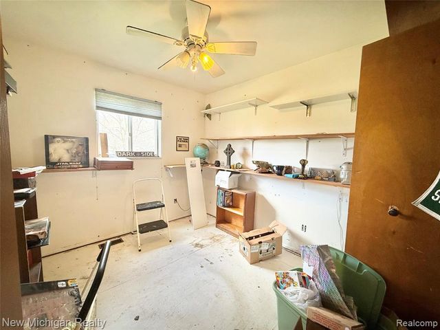 1054 Ransom Drive, Grand Blanc, MI 48507