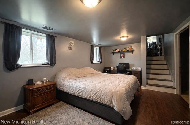 1054 Ransom Drive, Grand Blanc, MI 48507