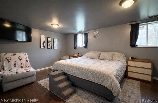 1054 Ransom Drive, Grand Blanc, MI 48507