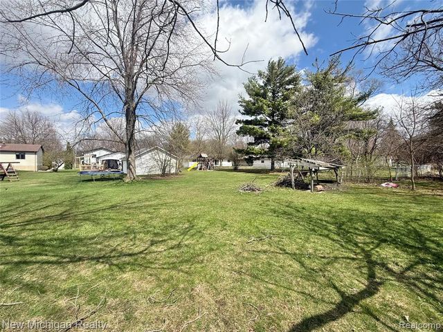 1054 Ransom Drive, Grand Blanc, MI 48507