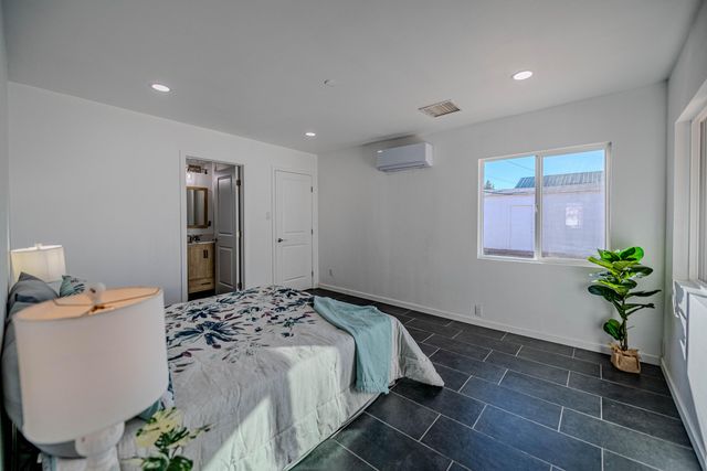 5512 Granite Avenue NE, Albuquerque, NM 87110