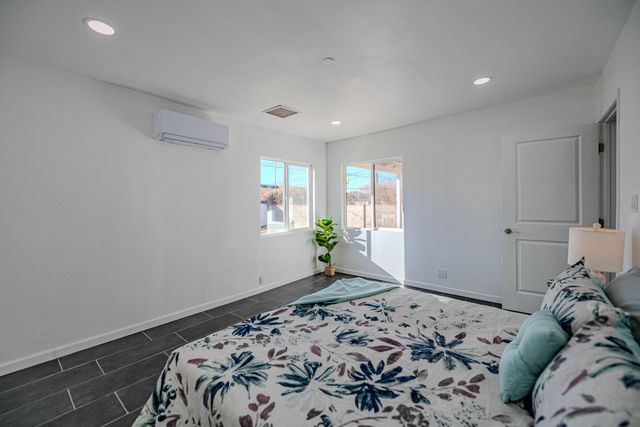 5512 Granite Avenue NE, Albuquerque, NM 87110