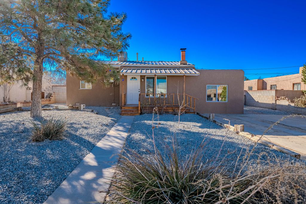 5512 Granite Avenue NE, Albuquerque, NM 87110