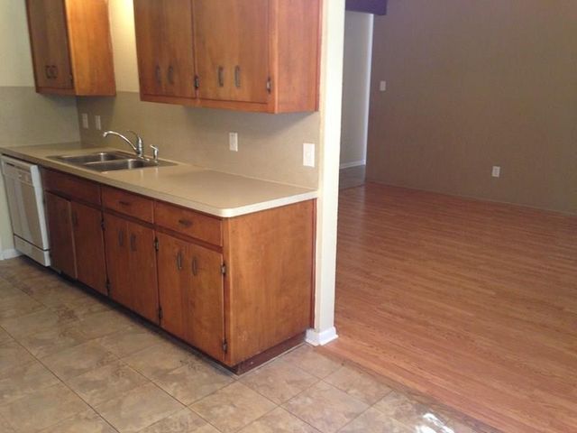1305 Glenda DR A, Round Rock, TX 78681