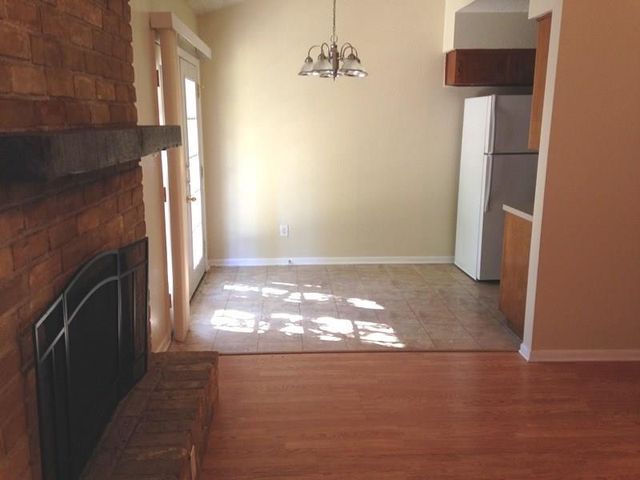 1305 Glenda DR A, Round Rock, TX 78681