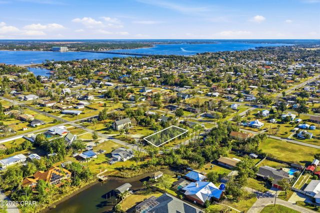 903S 14W Lynn Haven Parkway, Lynn Haven, FL 32444