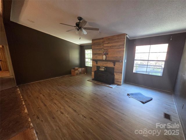 4944 Largo Court, Conover, NC 28613