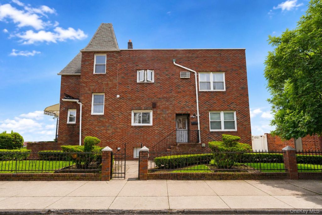1960 Stillwell Avenue, Brooklyn, NY 11223 — photo 5