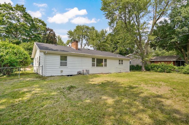 1012 E Morningside Street, Springfield, MO 65807