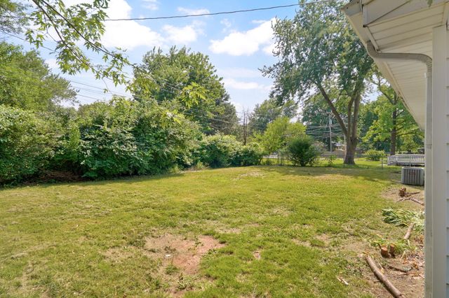 1012 E Morningside Street, Springfield, MO 65807