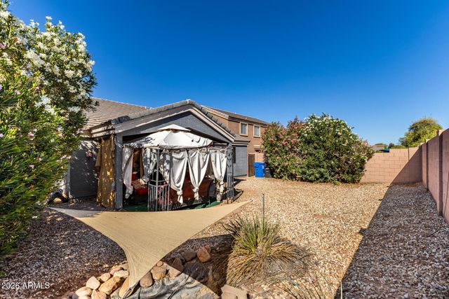 3337 W WAYLAND Drive, Phoenix, AZ 85041