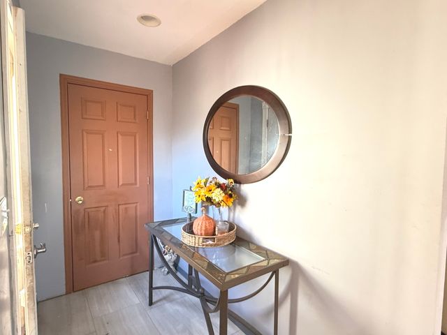 529 N Ravine Drive, Round Lake Park, IL 60073