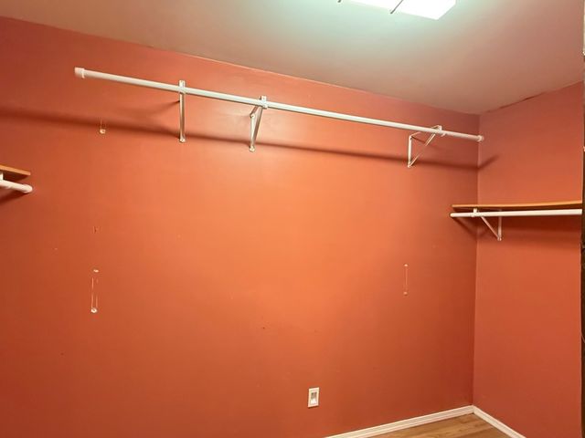 529 N Ravine Drive, Round Lake Park, IL 60073