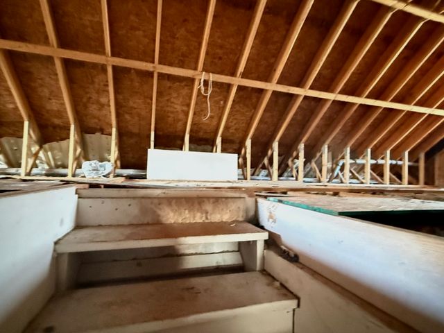 529 N Ravine Drive, Round Lake Park, IL 60073