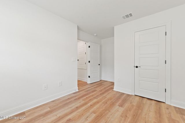 9626 W Oaklawn Road, Biloxi, MS 39532
