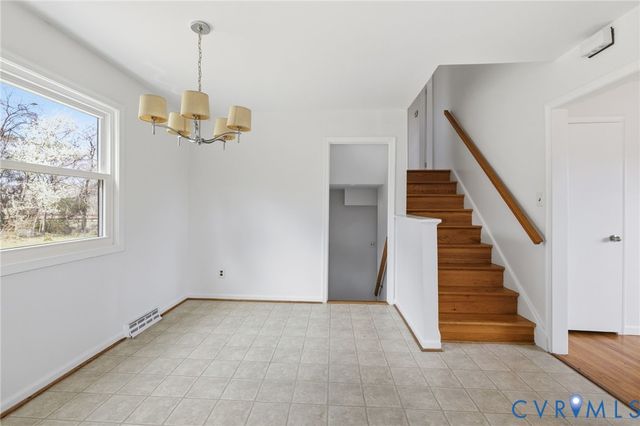 9034 Shari Dr, Henrico, VA 23228