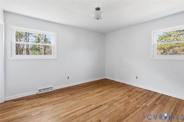 9034 Shari Dr, Henrico, VA 23228