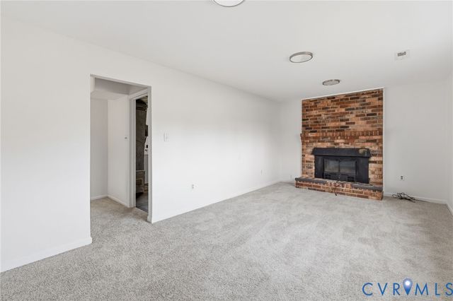 9034 Shari Dr, Henrico, VA 23228