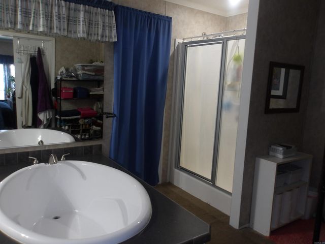 1635 GR 402 Road, Lafe, AR 72436