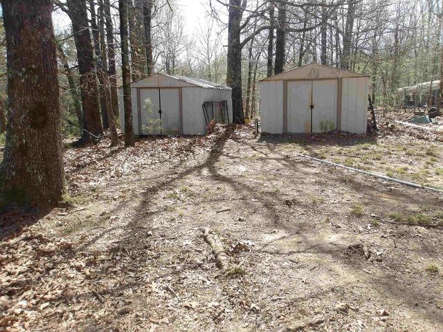 1635 GR 402 Road, Lafe, AR 72436