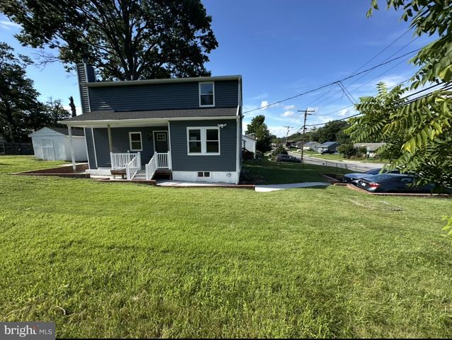 4810 WHITFIELD CHAPEL RD, Lanham, MD 20706