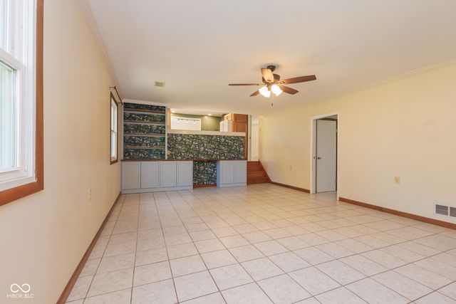 3404 W Robinwood Drive, Muncie, IN 47304