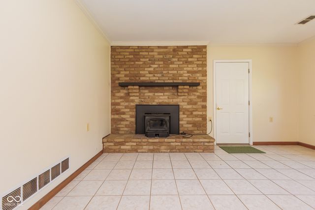 3404 W Robinwood Drive, Muncie, IN 47304