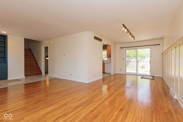 3404 W Robinwood Drive, Muncie, IN 47304