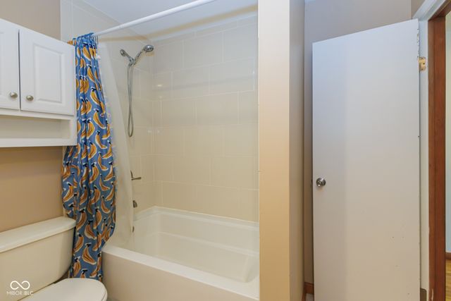 3404 W Robinwood Drive, Muncie, IN 47304