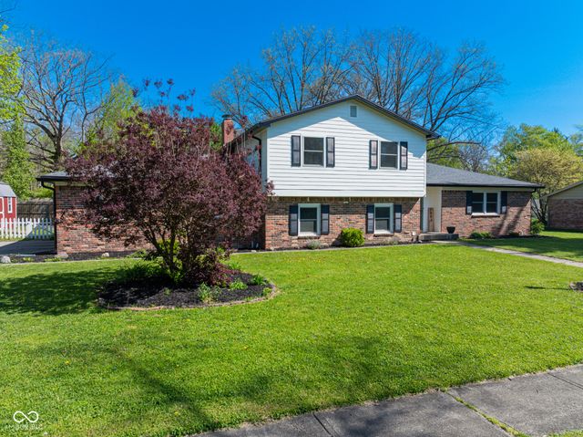 3404 W Robinwood Drive, Muncie, IN 47304