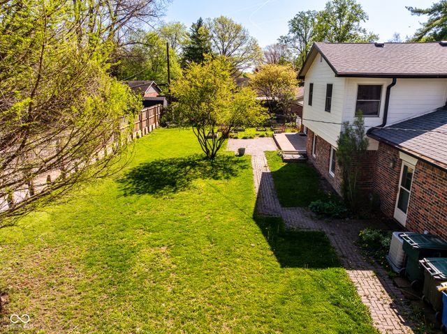 3404 W Robinwood Drive, Muncie, IN 47304
