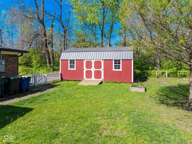 3404 W Robinwood Drive, Muncie, IN 47304