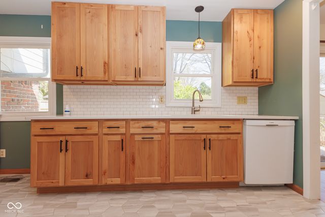 3404 W Robinwood Drive, Muncie, IN 47304