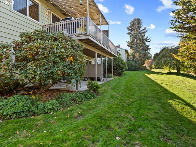 15031 Ne ROSE Pkwy, Portland, OR 97230