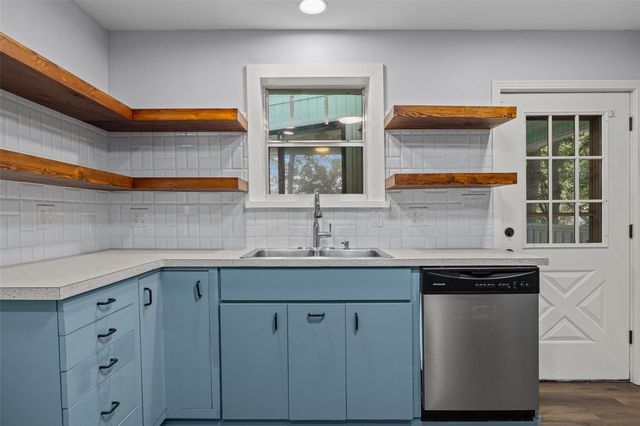 601 Zunker ST, San Marcos, TX 78666