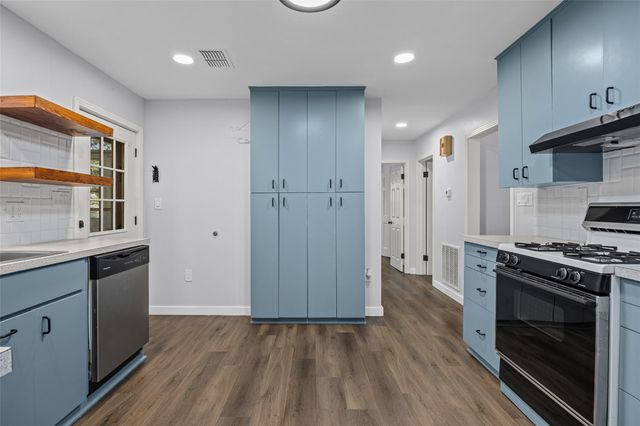 601 Zunker ST, San Marcos, TX 78666