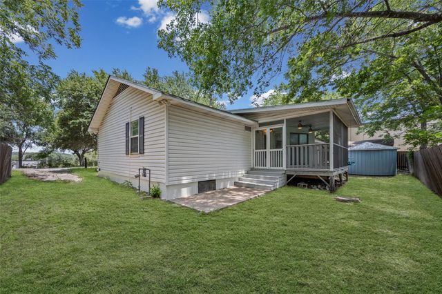 601 Zunker ST, San Marcos, TX 78666
