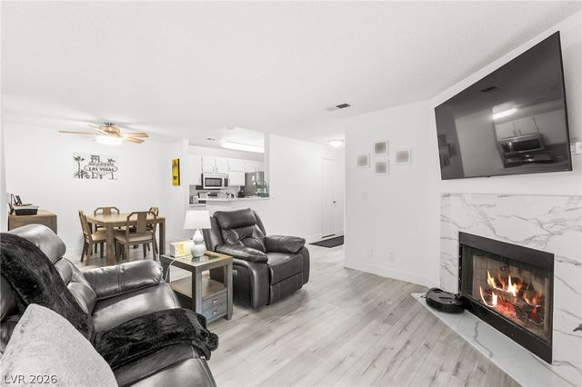 2200 South Fort Apache Road 2156, Las Vegas, NV 89117