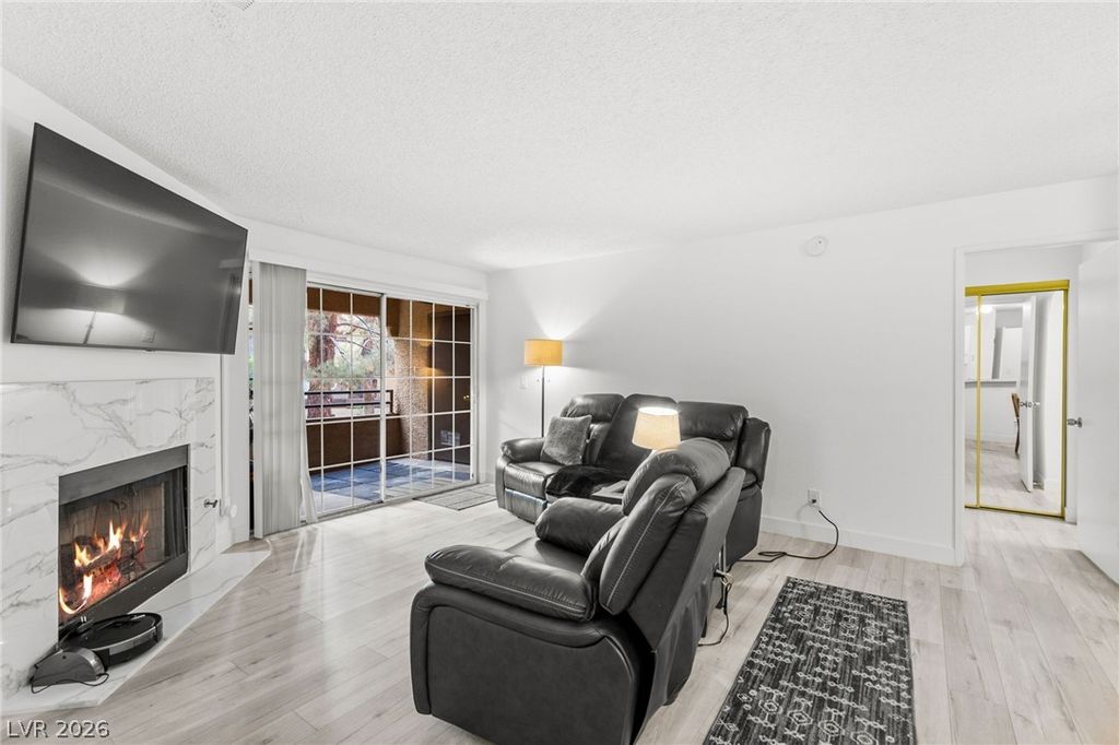 2200 South Fort Apache Road 2156, Las Vegas, NV 89117
