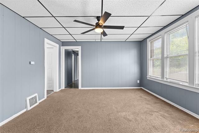 5061 Hillsboro Street, Detroit, MI 48204